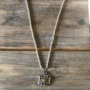 HyoSilver Necklace with chain